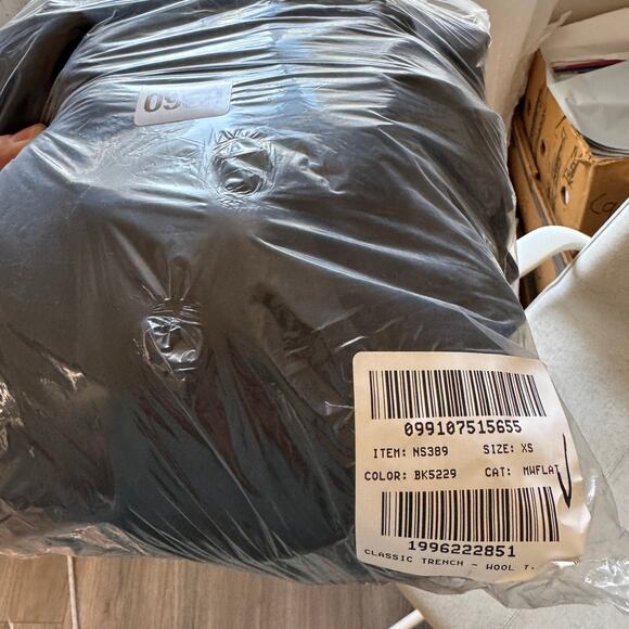 Madewell Double-Breasted Trench Coat Sz XS Black Drapey Wool-Blend Twill Belted - Picture 10 of 10